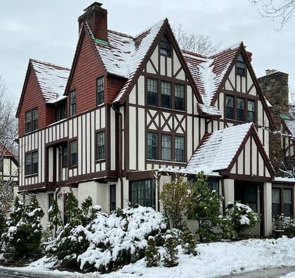 Casas de estilo Tudor en Forest Hills Gardens, Nueva York