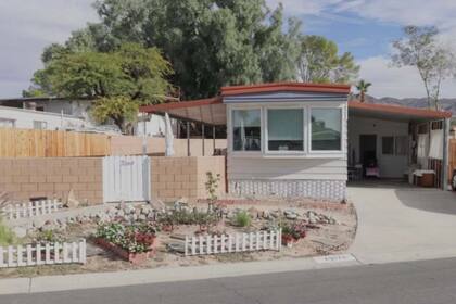 Casas sencillas y ambiente rural en Desert Edge, California