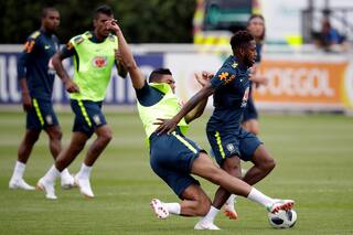 Mundial Rusia 2018. Brasil: Neymar fue titular en una práctica con un lesionado