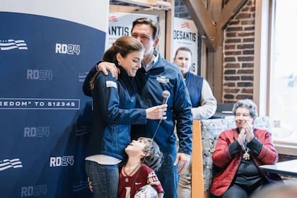 Casey tuvo cáncer de mama, lo que fortaleció su imagen de resiliencia y determinación ante la opinión pública