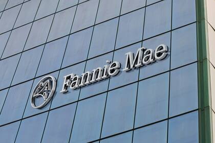 Casi 700 edificios de Miami-Dade, Broward y Palm Beach fueron excluidos en secreto del respaldo de Fannie Mae por fallas estructurales o financieras