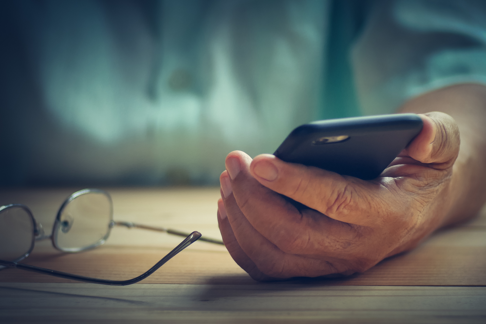 Cuando la tecnología desatiende a los mayores