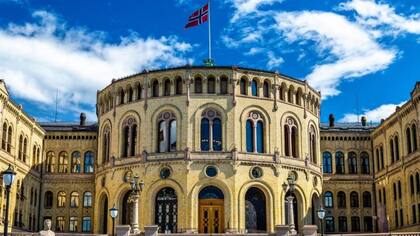 Casi la mitad de los miembros del Storting, el parlamento noruego, tienen menos de 45 años