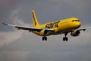 Casper fue embarcado en un vuelo a Orlando, a varias horas de su destino previsto