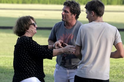 Castagnola y su madre, la abuela de los chicos que son sensación en el polo