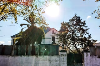 Dónde está la misteriosa casona de estilo inglés con túneles secretos que cuesta un millón de dólares