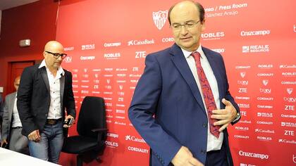 Castro condicionó la salida de Sampaoli con el pago de su cláusula