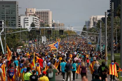 En una jornada de huelgas y protestas, cierran la Sagrada Familia y cancelan vuelos