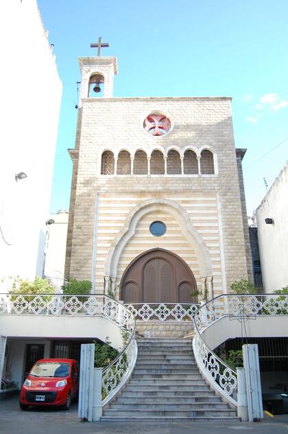 Catedral San Marón, construída con piedras traídas del Líbano