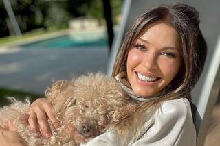 El desgarrador adiós de Cathy Fulop a su perro Ronnie y su última foto juntos: “Vuela alto”