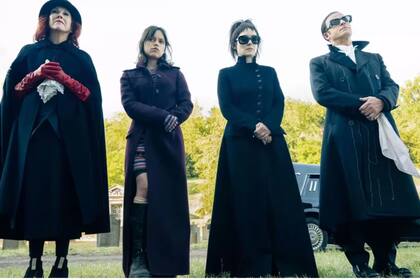 Catherine O’Hara, Jenna Ortega, Winona Ryder y Justin Theroux serán parte de Beetlejuice 2