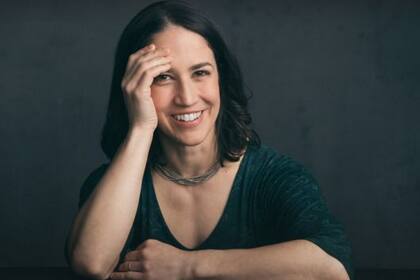 Catherine Price da en su libro 5 consejos para tener una relación saludable con nuestro teléfono