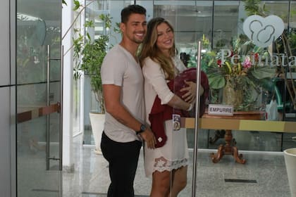 Caua Reymond y Grazielli Massafera, el día en el que nació su hija Sofía