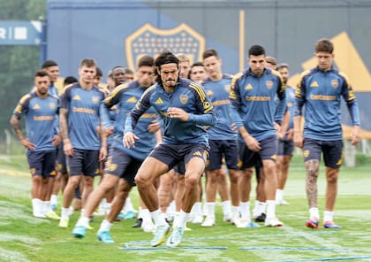 Cavani, a la cabeza de un plantel de Boca con más recursos ahora en 2025 de los que tuvo Russo en su última etapa como DT en la Ribera