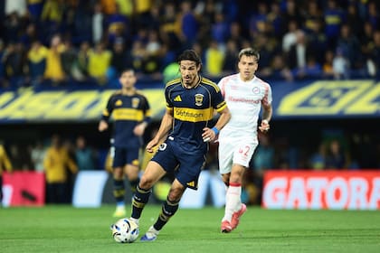 Cavani ingresó en el segundo tiempo, pero no pudo tener chances de gol