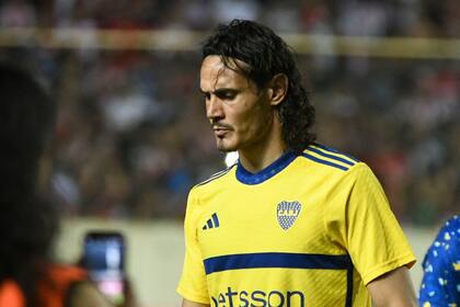 Cavani se va de la cancha tras la derrota de Boca frente a Unión
