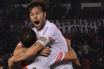 Cavenaghi es el goleador de River en el campeonato; en la Copa, no metió ninguno