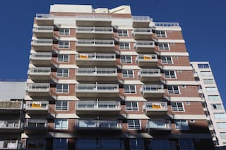 Endeudados vs inquilinos: una cuota de crédito UVA, ¿es más baja que un alquiler?