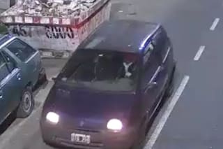 Dos detenidos tras robar dólares, joyas y una consola de videojuegos