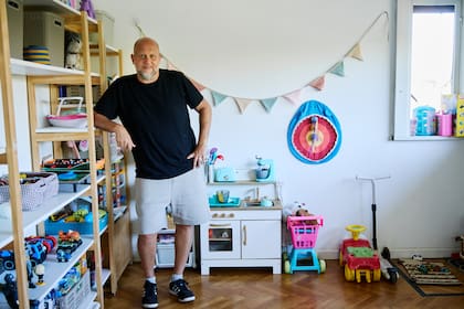 Cayetano tiene dos hijos, Paloma de seis años y Dante de 3