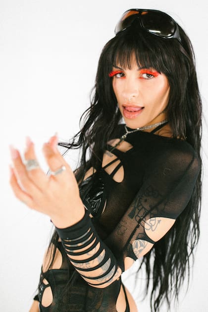 Cazzu publicó su segundo álbum, Nena trampa