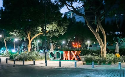 CDMX está construida sobre un acuífero y eso es lo que provoca el hundimiento