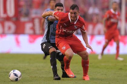 Cebolla Rodríguez, en acción: con poco, siempre saca diferencias; luego, se lesionó