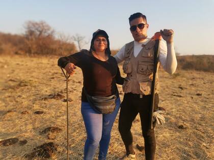 Ceci Flores en una jornada de búsqueda en el desierto de Sonora en agosto del año pasado