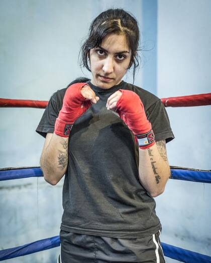 Cecilia Arce (26) Estudiante de Psicología. Boxeadora favorita: Lucía Rijker.