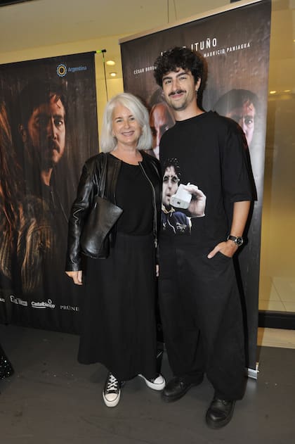 Cecilia Dopazo dijo presente acompañada por su hijo, Santino Taratuto