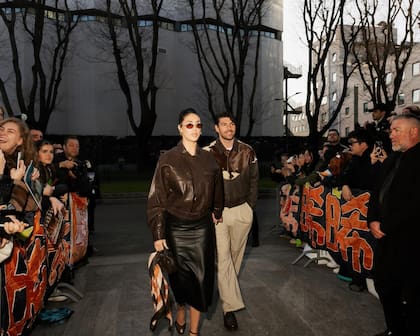 Cecilia Rodríguez e Ignazio Moser llegan al show de Emporio Armani