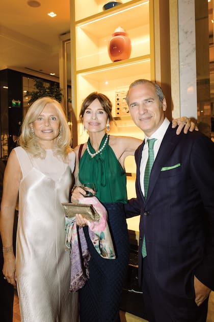 Cecilia Zuberbühler, Flavia Martini y Javier Iturrioz.