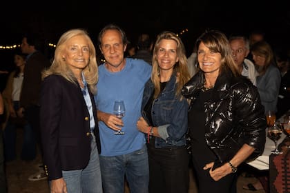 Cecilia Zuberbüler, Diego Mejuto, Carolina Aubert y Teresa Calandra.