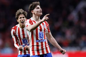 Atlético de Madrid golea a Barcelona en la Copa del Rey y Julián Álvarez volvió a festejar