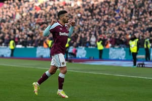 Se fue al descenso, se perdió un Mundial, jugaba poco y hoy triunfa en West Ham