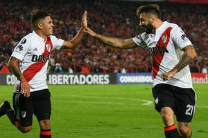 River entró en los octavos de final con la solidez de Armani y Pratto