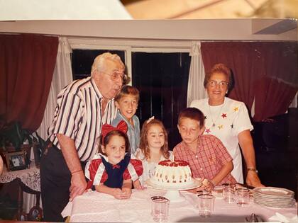 Celeste en las fiestas familiares