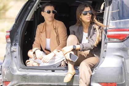 Celeste Pompidou assistiu ao jogo no porta-malas do carro acompanhada por Maria Viñales