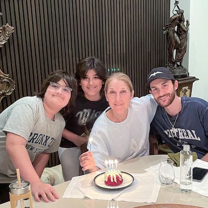 Celine Dion festejó junto a sus hijos