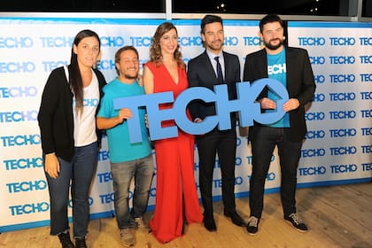 Gisela Busaniche y Leandro Leunis en la cena de la Fundación Techo
