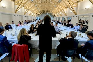 Milei, la larga marcha de nerd a rosquero argento