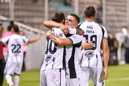 Central Córdoba se quedó sin posibilidades de meterse en octavos de final, pero quiere derrotar a Boca