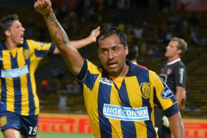 Central le dio otro golpe de verano al Rojo