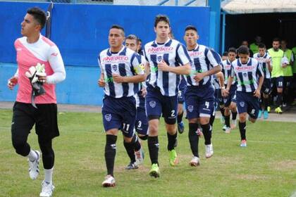 Centro Español saldrá a jugar con sólo 10 futbolistas