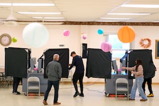 Centros de votación en Nueva Jersey reciben amenazas, que resultan infundadas