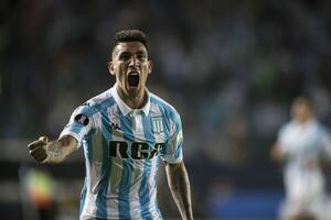 Racing le ganó por goleada a Vasco Da Gama y dio un paso firme en la Copa