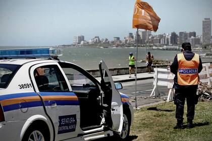 Cerca de 12 mil policías vigilarán las playas este verano