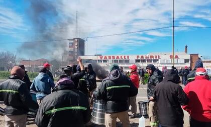 Cerra precisó que los cuatro trabajadores que son delegados de la Unión Obrera Metalúrgica que habían sido despedidos por la empresa serán reincorporados