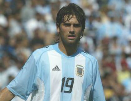 César Carignano con la camiseta de la selección