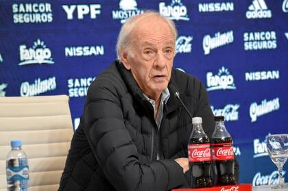 Cesar Luis Menotti durante la presentación de la lista de convocados para la Copa América 2019